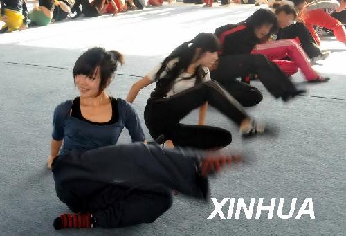 ӭ�Ӵ󶬻� �����ӱ�սæ��3��